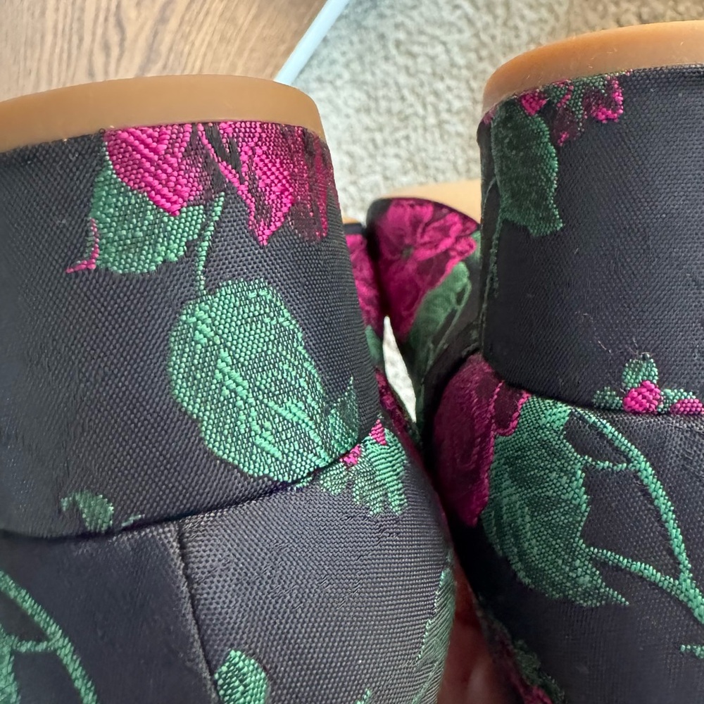 Via Spiga Satin Flower Alana Made in Italy Leather Pumps 9.5M - Picture 16 of 16